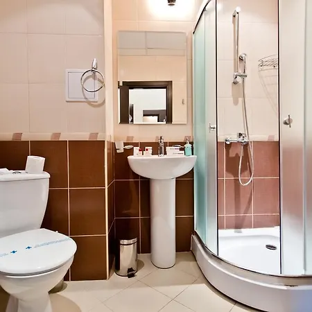 ホテル Saint George Palace 3*