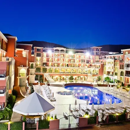 ホテル Saint George Palace 3*