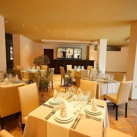 Saint George Palace ホテル 3*