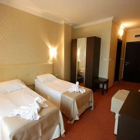 Saint George Palace סבטי ולאס