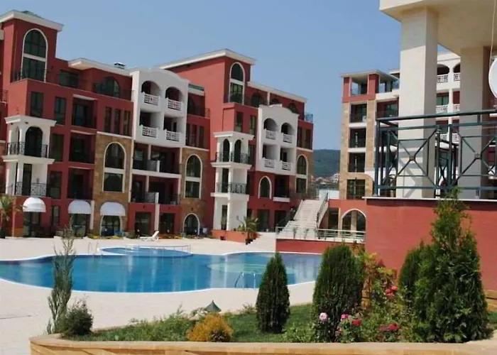 Saint George Palace Свети Влас