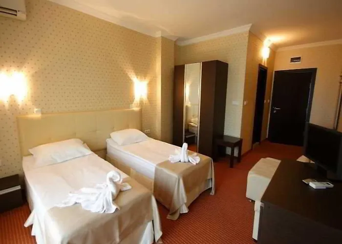 Saint George Palace סבטי ולאס